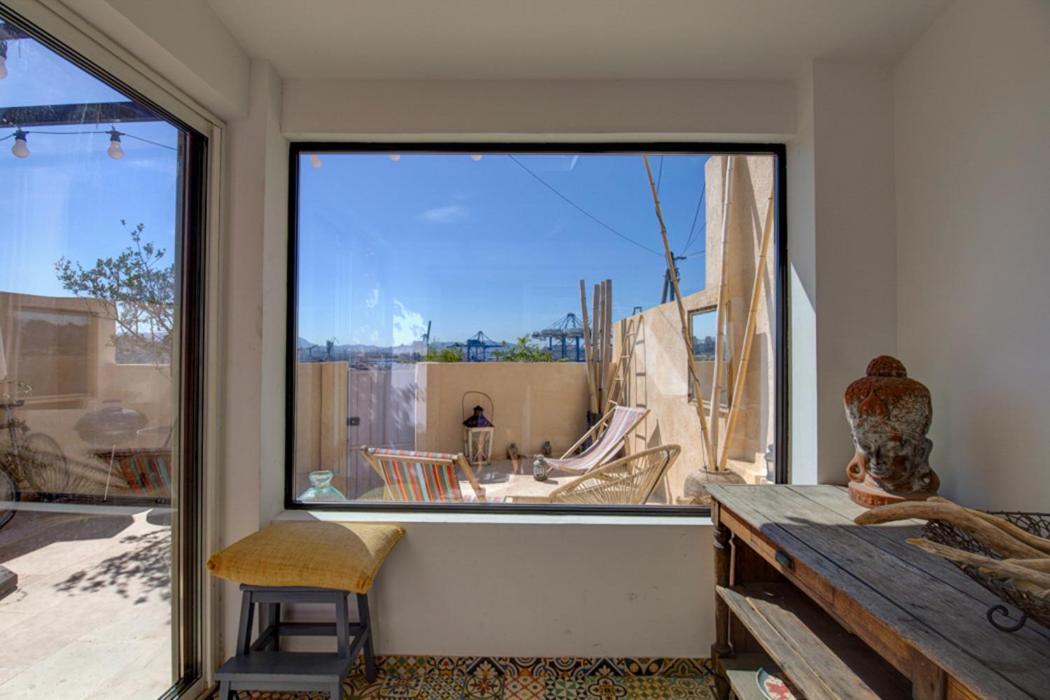 Maison Vue Mer, Marseille. Luaran gambar